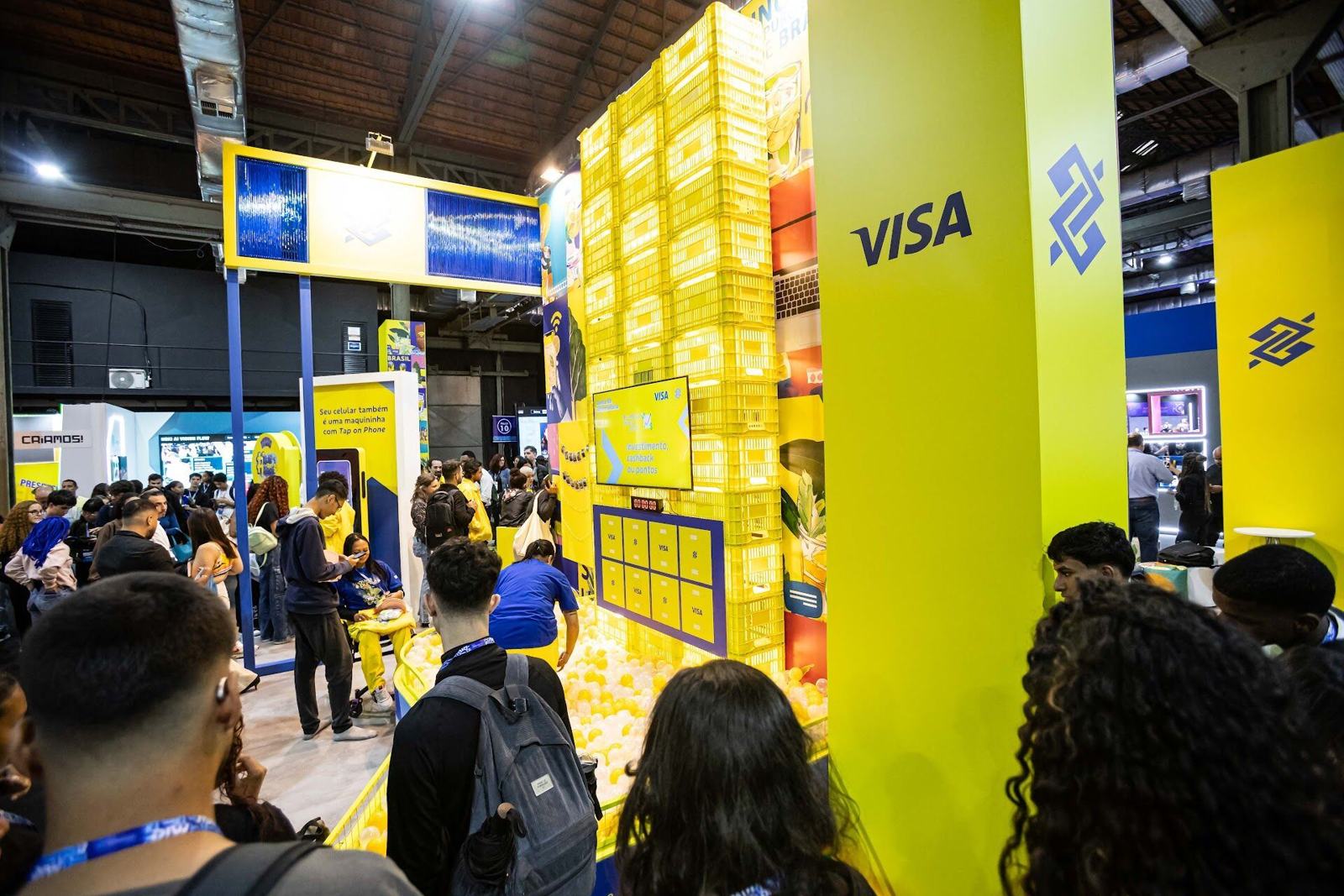 Banco do Brasil and Visa booth