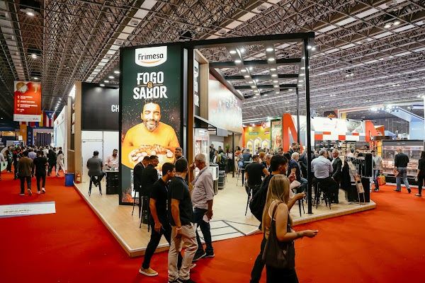 Fogo Sabor booth and exhibition hall